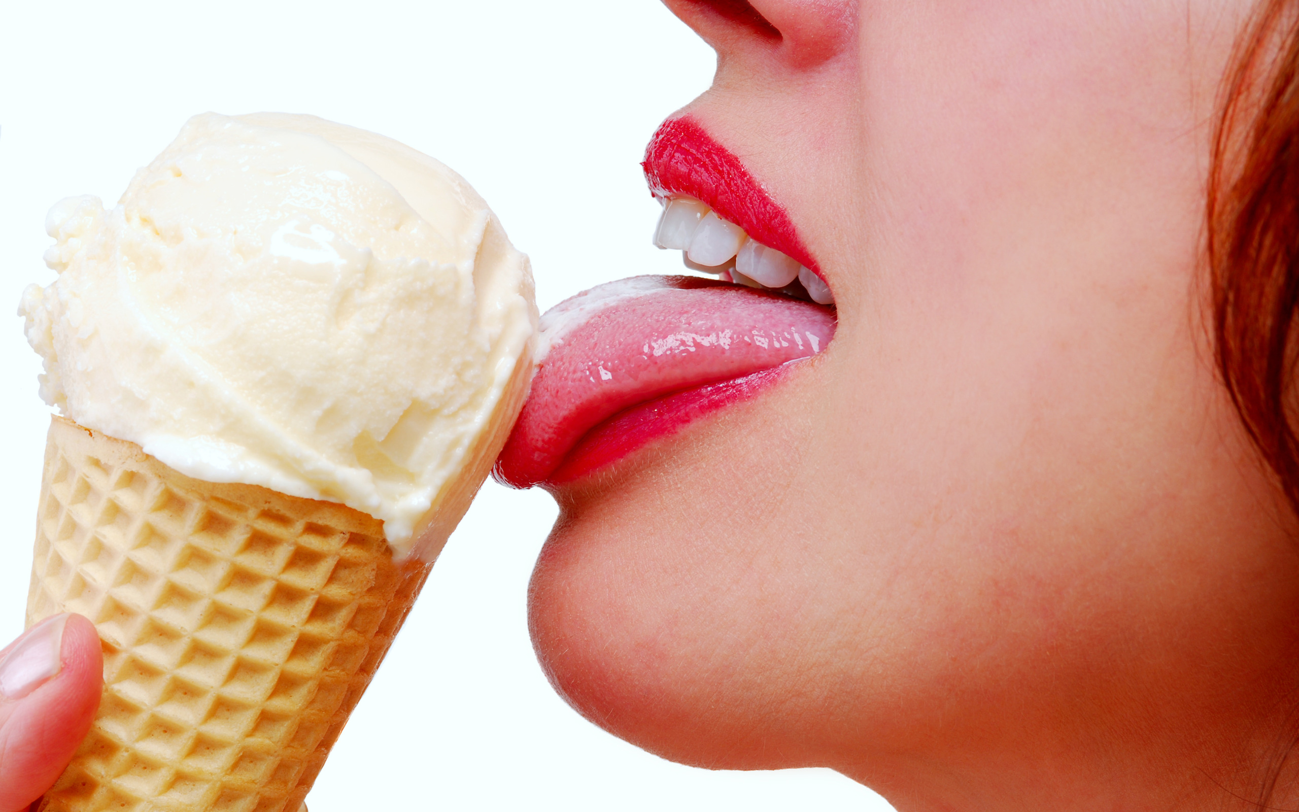Скачать обои lips, ice cream, tongue, раздел еда в разрешении 2560x1600.