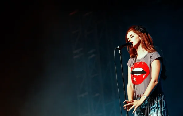 Картинка футболка, губы, концерт, певица, красивая, Lana Del Rey, Лана Дель Рей