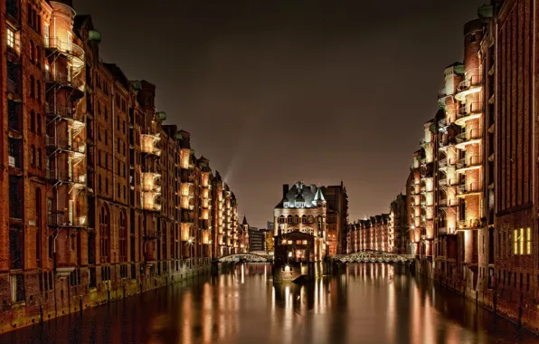 Картинка свет, ночь, мост, здания, дома, Германия, Гамбург, Germany, Speicherstadt, Hamburg
