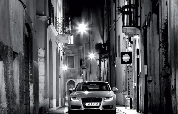 Картинка ночь, Audi, улица, черно-белая, фонари
