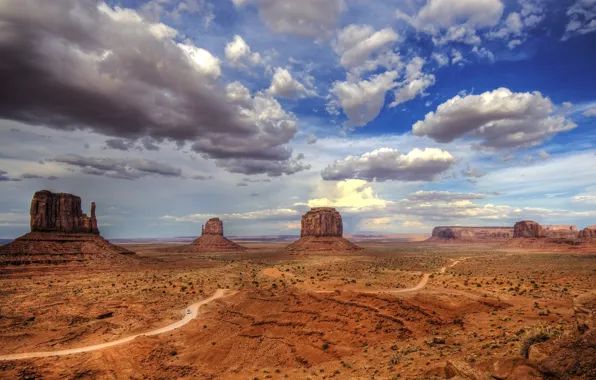 Картинка небо, облака, пейзаж, горы, машины, природа, скалы, пустыня, красота, америка, road, cars, auto, photo, mountains, …