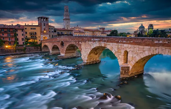 Картинка мост, река, здания, Италия, Italy, Верона, Verona, Veneto, Adige River, река Адидже, Ponte Pietra, мост …