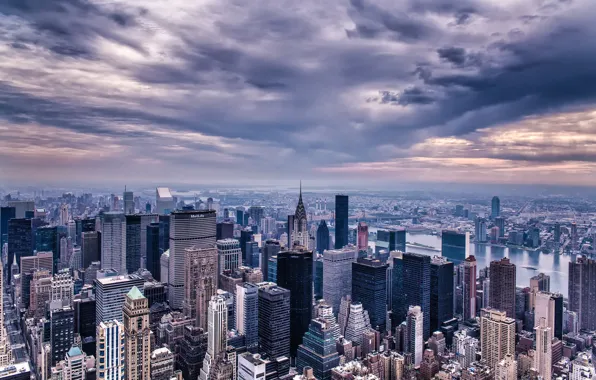 Картинка небо, тучи, город, здания, дома, Нью-Йорк, небоскребы, вечер, панорама, USA, США, Манхэттен, New York, Manhattan, …