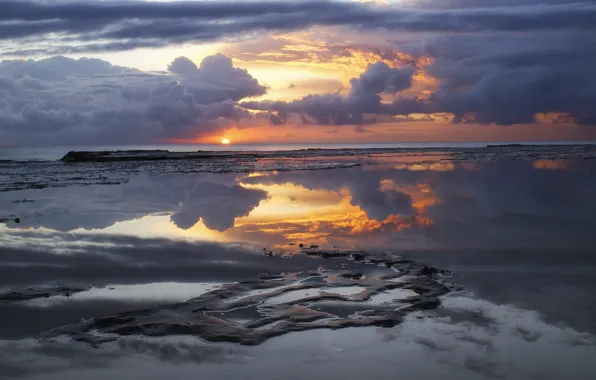 Картинка песок, небо, вода, солнце, облака, тучи, отражение, восход, океан, рассвет, берег, утро, Австралия, прилив