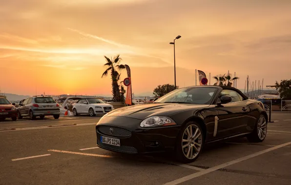 Картинка закат, Jaguar, sports car, автостоянка