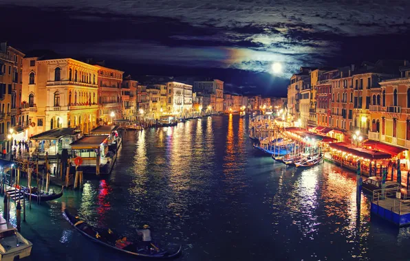 Картинка небо, облака, ночь, огни, луна, лодка, канал, Italy, гондола, венеция, Venice, Grand Canal
