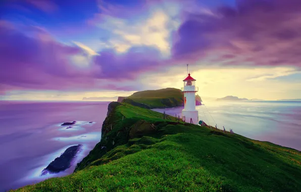 Картинка лето, небо, облака, океан, маяк, остров, выдержка, день, Исландия, Фарерские острова, Август, Мичинес, Фарерский архипелаг