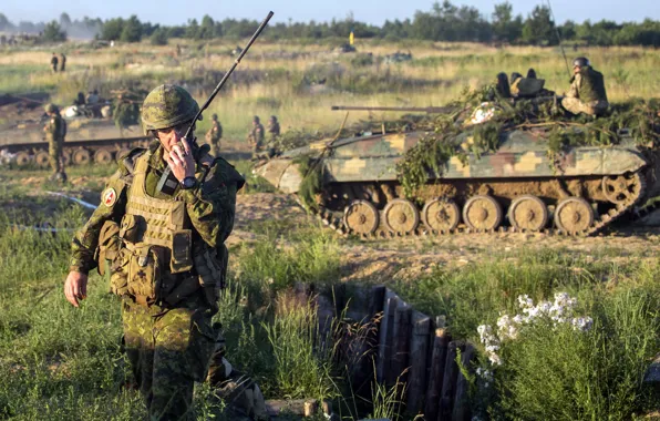 Картинка Украина, учения, Canadian soldier, Starychi