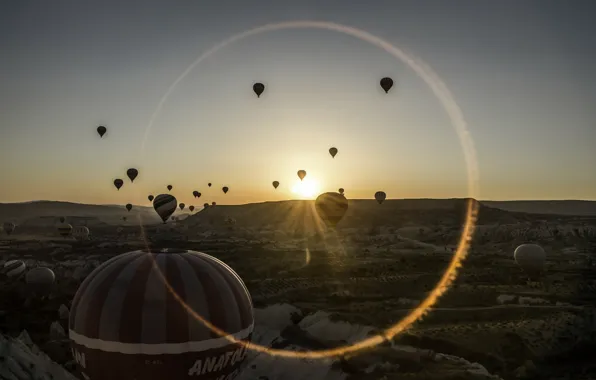 Картинка пейзаж, закат, воздушные шары, пустыня