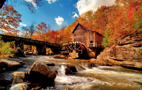 Картинка осень, небо, облака, природа, река, камни, поток, водяная мельница, краски осени