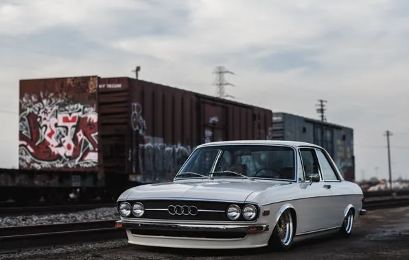 Картинка audi, wheels, tuning, front, classic, train, face, old school, low, stance, clean, fraight, 100ls