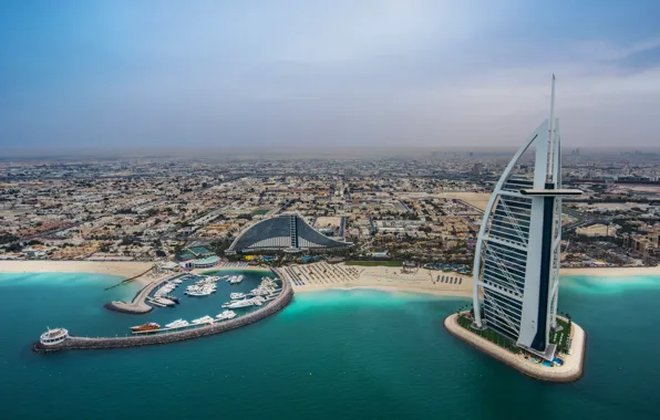 Картинка море, пляж, побережье, здания, бухта, панорама, Дубай, Dubai, ОАЭ, Burj Al Arab, Джумейра-Бич-отель, Персидский залив, …