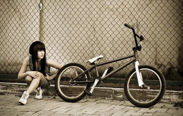 Картинка девушка, велосипед, забор, bmx