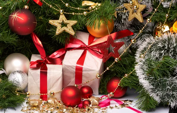 Картинка шарики, украшения, ленты, шары, игрушки, блестки, Новый Год, Рождество, подарки, красные, белые, золотые, праздники, коробки, …
