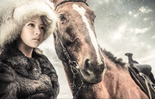 Картинка зима, девушка, снег, конь, шапка, лошадь, шуба, мех