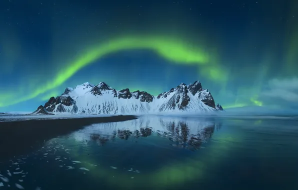 Картинка горы, ночь, северное сияние, Исландия, Стокнес