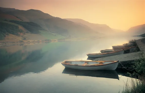 Картинка горы, туман, река, лодки
