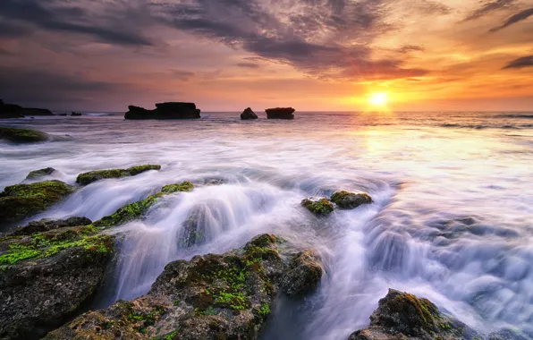 Картинка Bali, Indonesia, Melasti Beach, A Minute Before Sunset