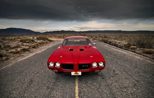 Картинка дорога, гроза, облака, холмы, фары, спереди, Pontiac, GTO, 1970 GTO