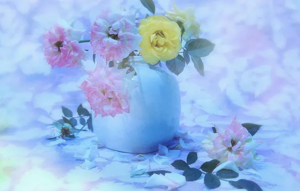 Картинка фон, розы, лепестки, ваза