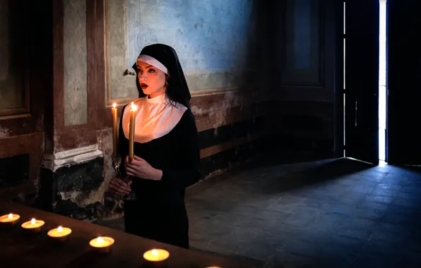 Картинка свечи, монашка, молитва