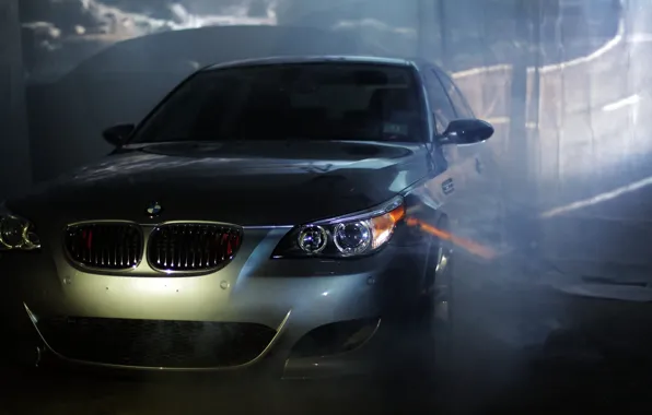 Картинка BMW, V10, E60, M5