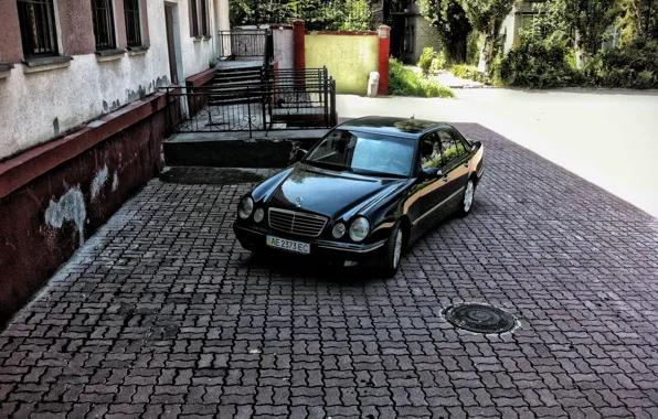 Картинка Mercedes-Benz, Mercedes, E-class, E-Klasse, 1999, E-класс, W210, Executivklasse, Лупатый, Глазастый, E430