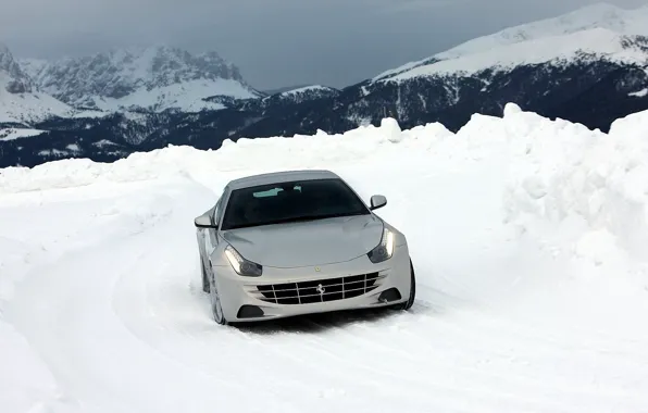 Картинка зима, дорога, небо, снег, горы, суперкар, феррари, Ferrari FF