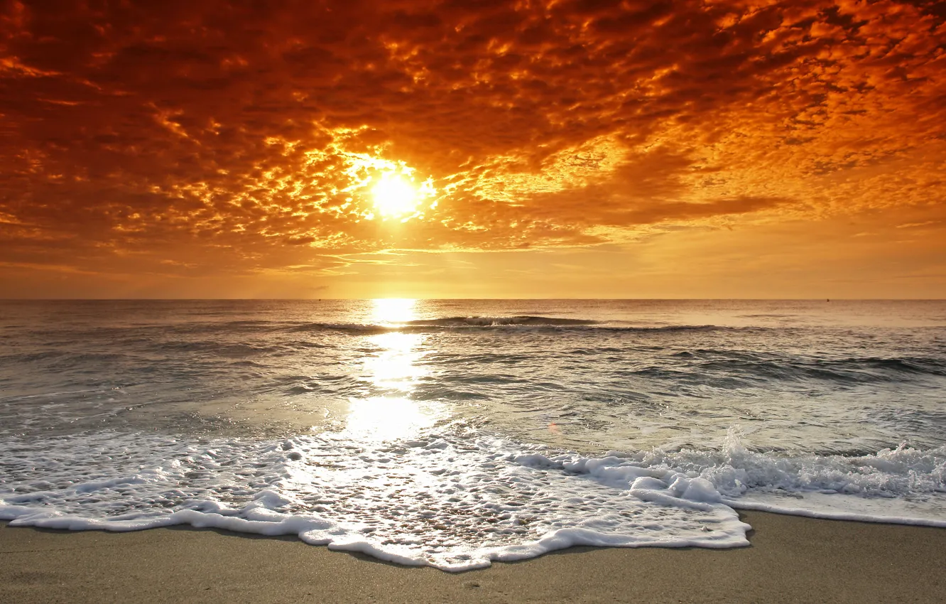 Фото обои море, волны, пляж, небо, вода, солнце, облака, пейзаж, закат, природа, океан, берег, горизонт, прилив