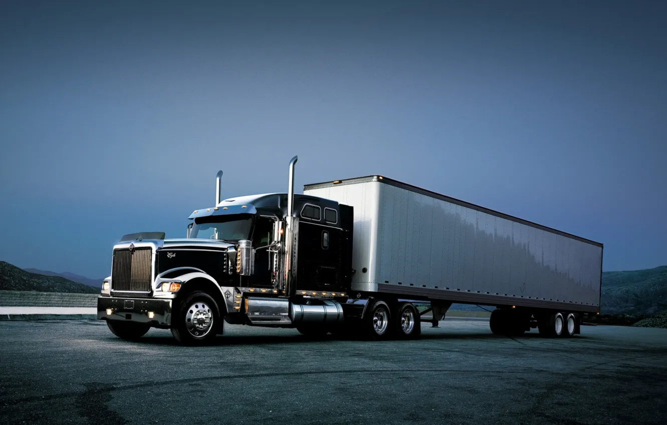 Фото обои небо, грузовик, передок, track, тягач, international, трак, 9900i