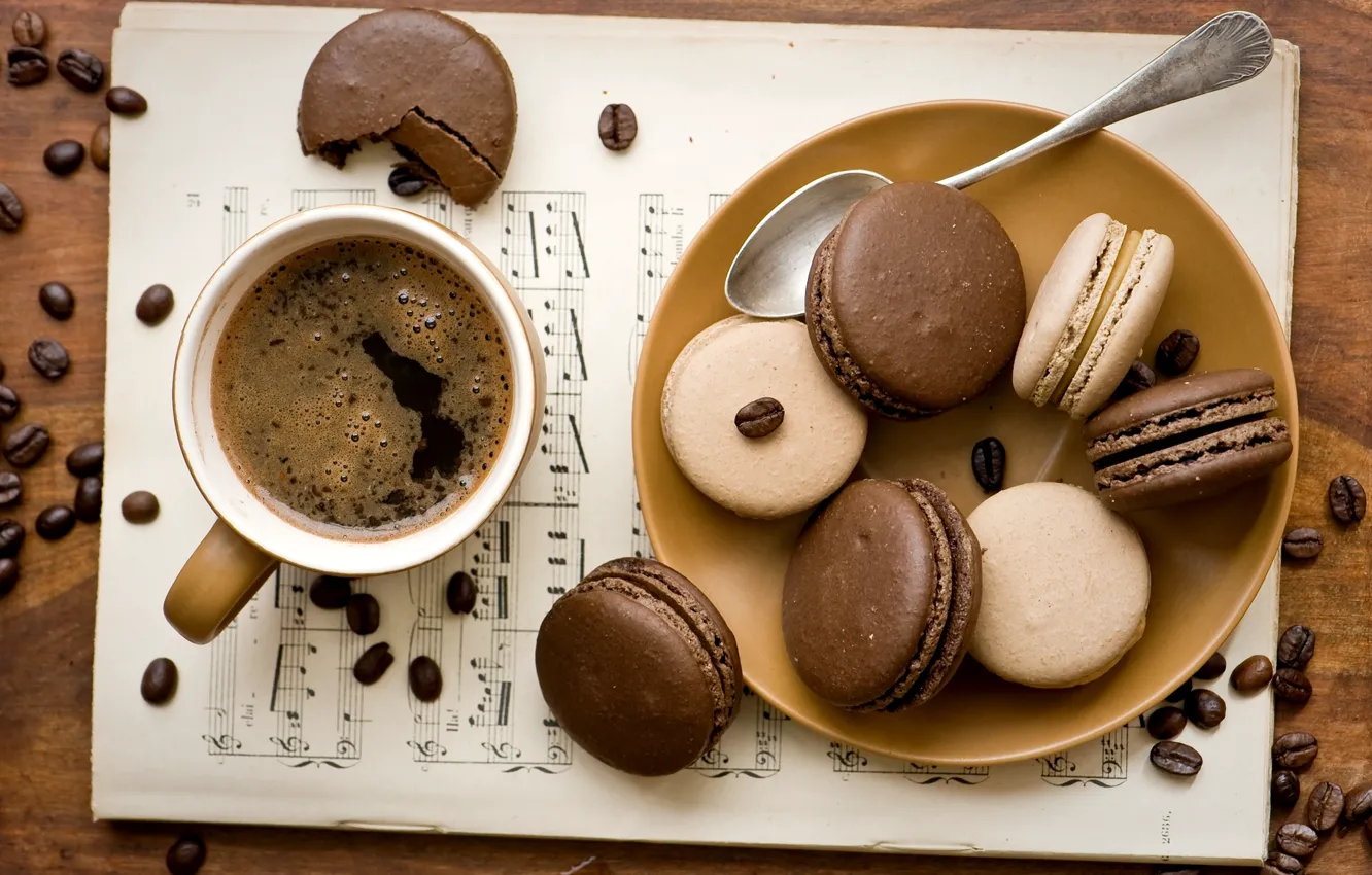 Фото обои ноты, кофе, зерна, печенье, тарелка, ложка, чашка, тетрадь, шоколадное, Anna Verdina, macaron, макарун