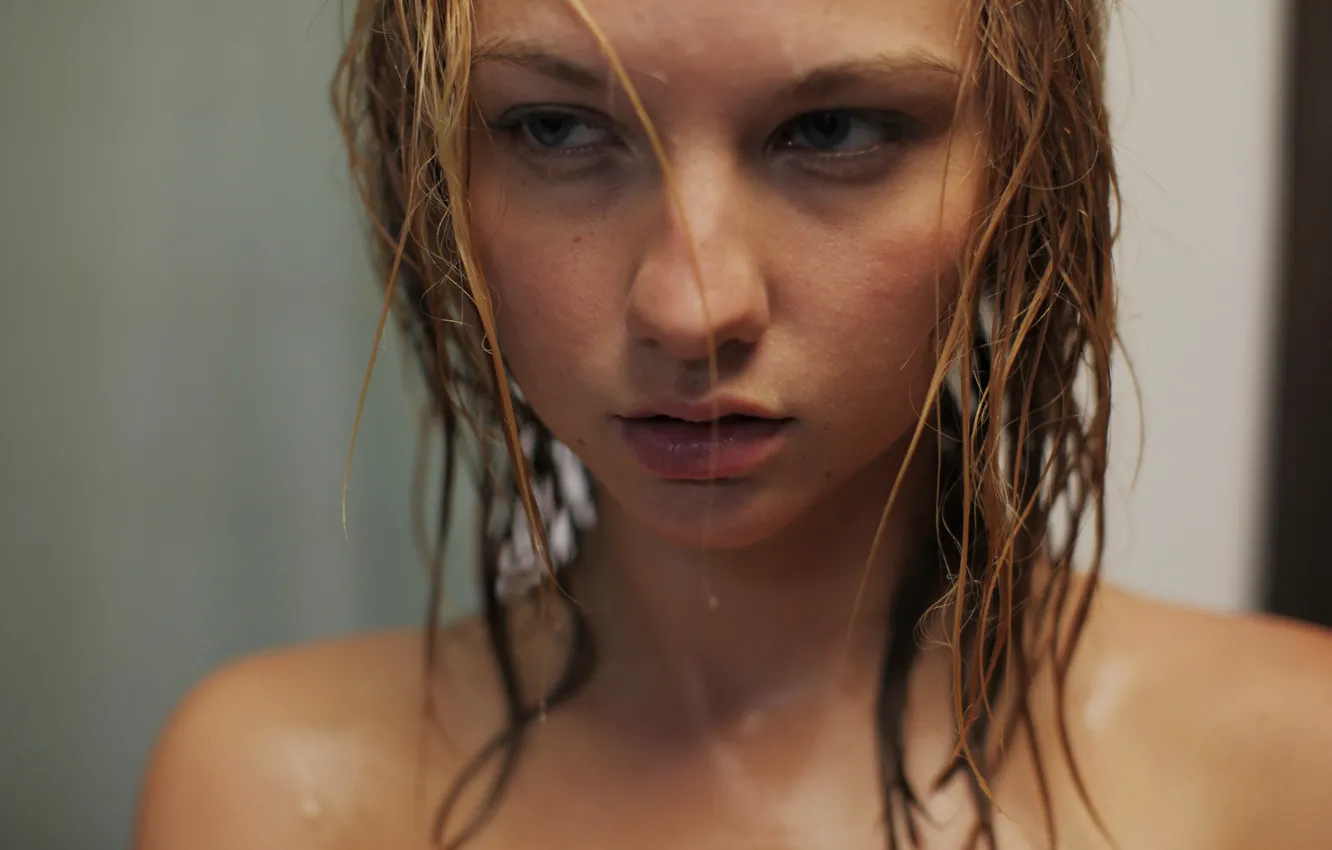 Фото обои sexy, wet, lips, face, sensual, blonde, cute, shower, close up, wet hair, innocent, lily ivy, …