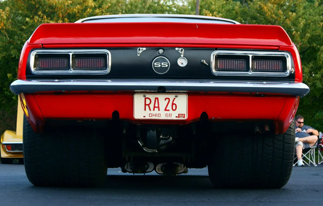 Фото обои машина, улица, Chevrolet, Camaro, дорого, колёса, 1968, камаро, шивролет