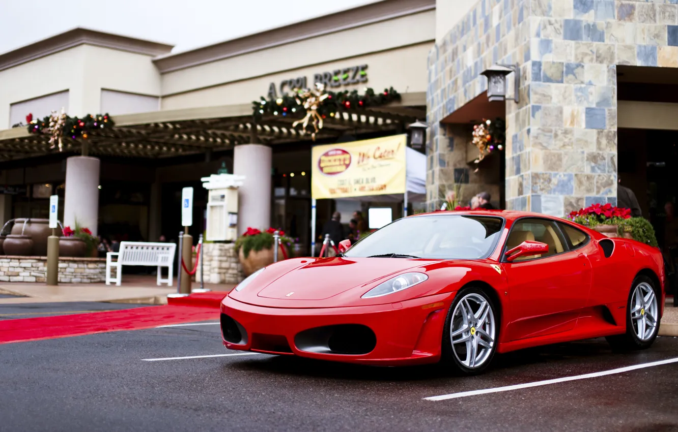 Фото обои город, F430, Ferrari, Red, феррари, красная