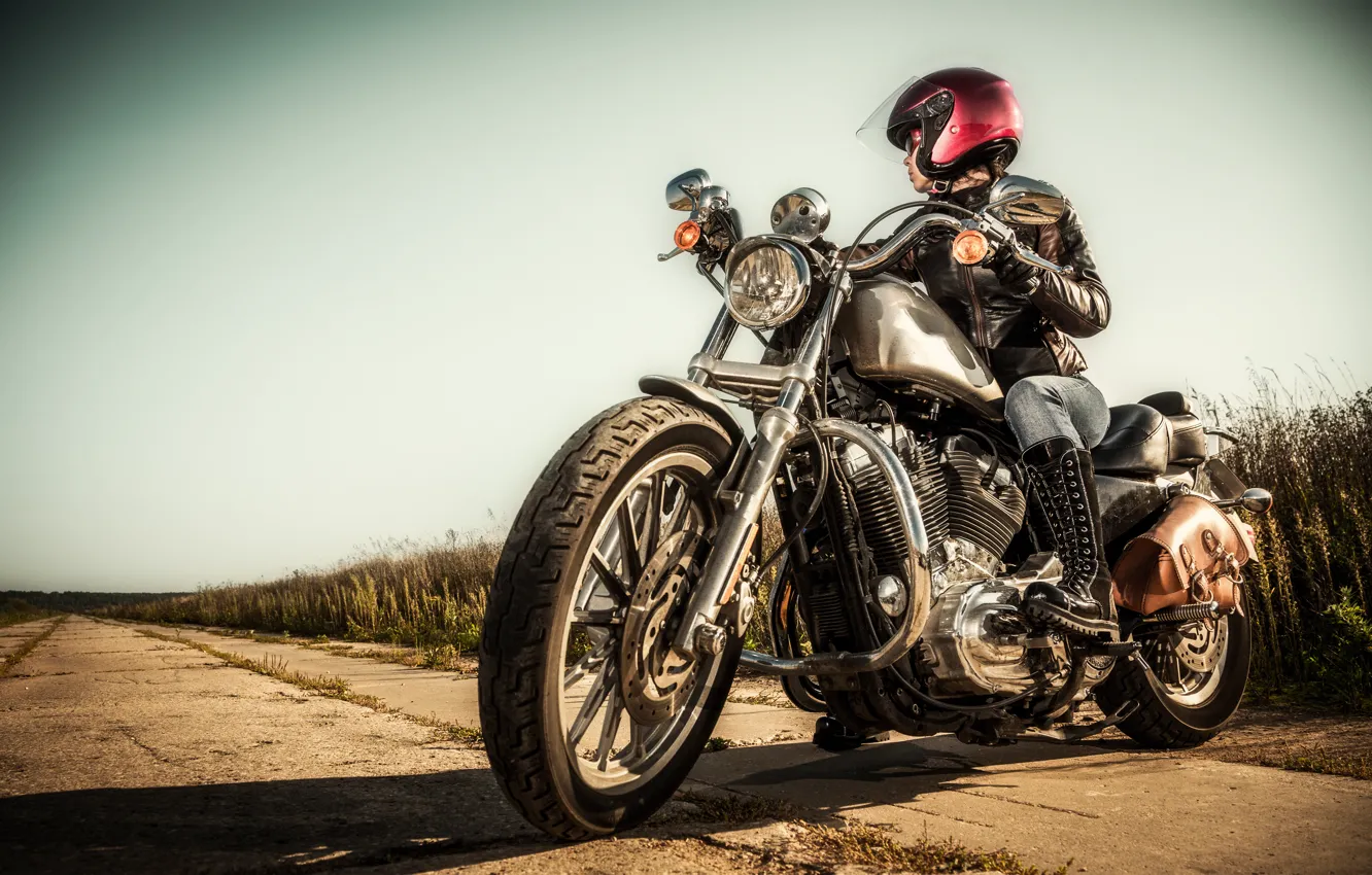 Фото обои girl, motorcycle, motorcycle helmet