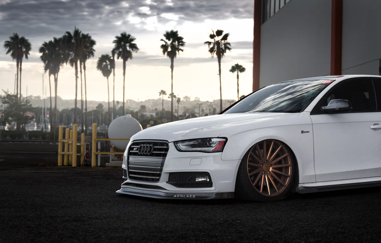 Фото обои Audi, Car, Front, White, Stance, Vossen, Wheels, Tuned